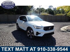 2026 Volvo XC40 B5 Plus AWD SUV