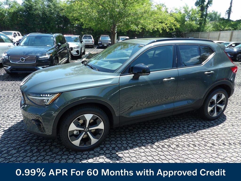 New 2026 Volvo XC40 B5 Plus SUV
