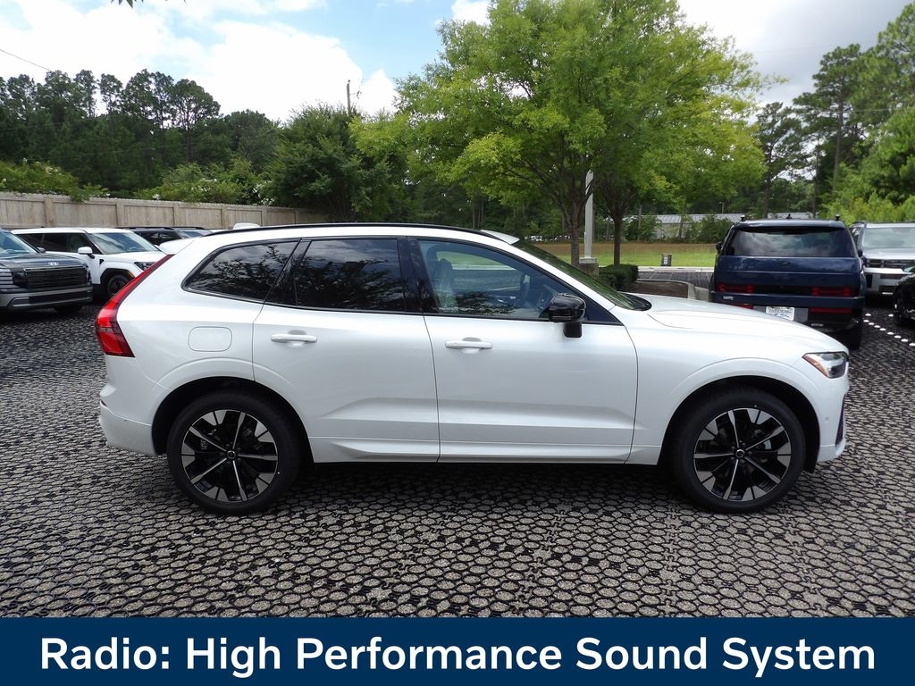 New 2026 Volvo XC60 B5 Plus SUV