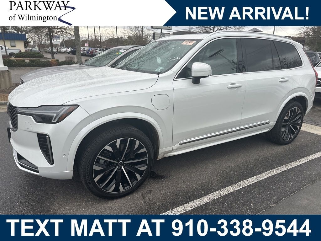 Certified 2025 Volvo XC90 Plug-In Hybrid T8 Ultra 7 Passenger 2025.5 SUV