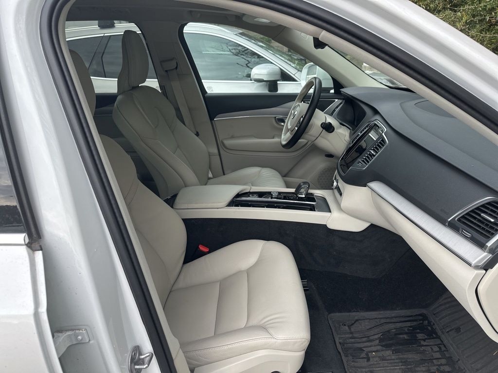 Used 2024 Volvo XC90 B5 Plus SUV