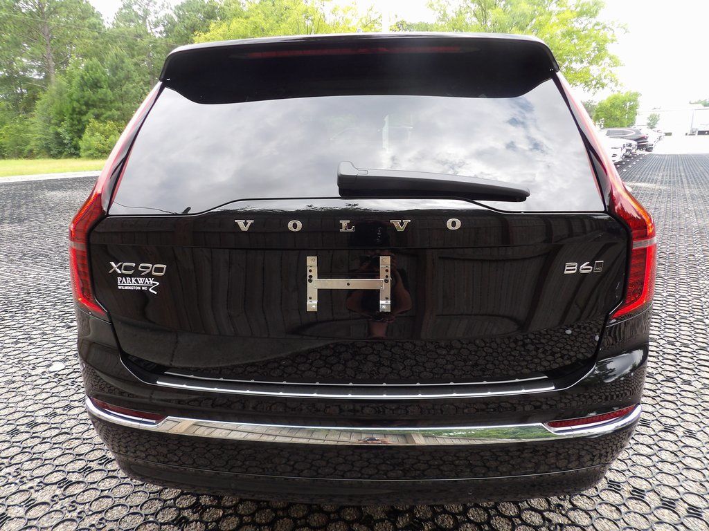 2026 Volvo XC90 Plus - Photo 7