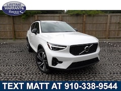 2026 Volvo XC40 B5 Plus AWD SUV
