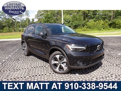 2026 Volvo XC40 B5 Plus SUV