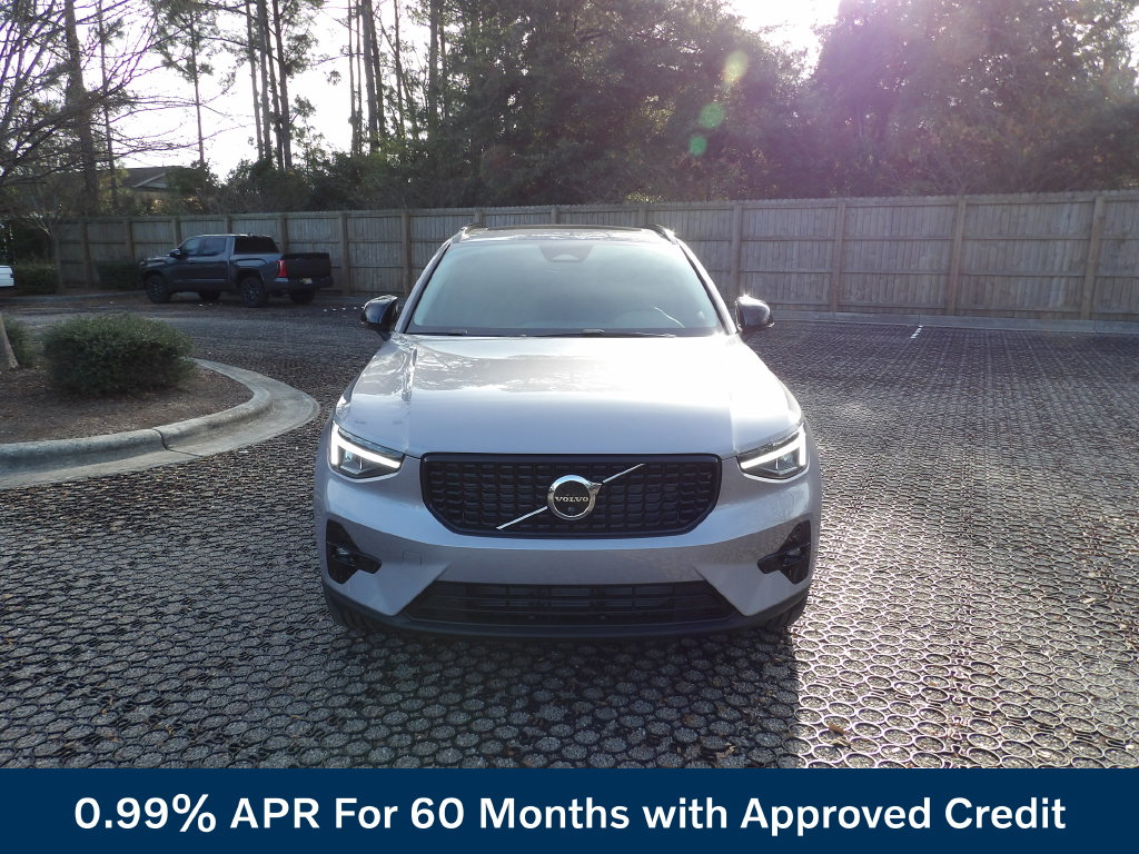 New 2026 Volvo XC40 B4 Plus SUV