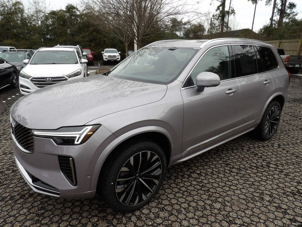 New 2026 Volvo XC90 B6 Plus 7-Seater SUV