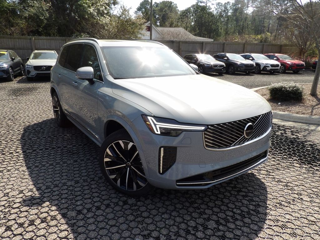 New 2026 Volvo XC90 plug-in hybrid T8 Plus 7-Seater SUV