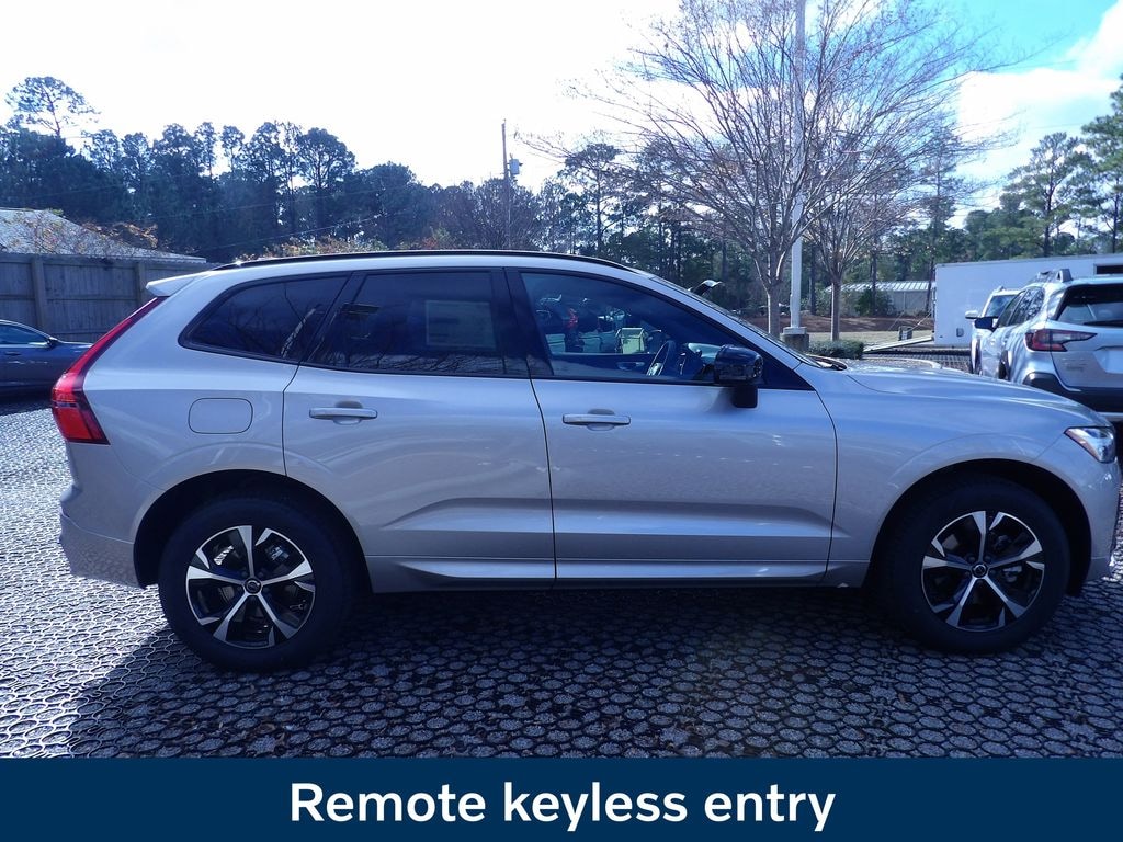 New 2026 Volvo XC60 B5 Core SUV
