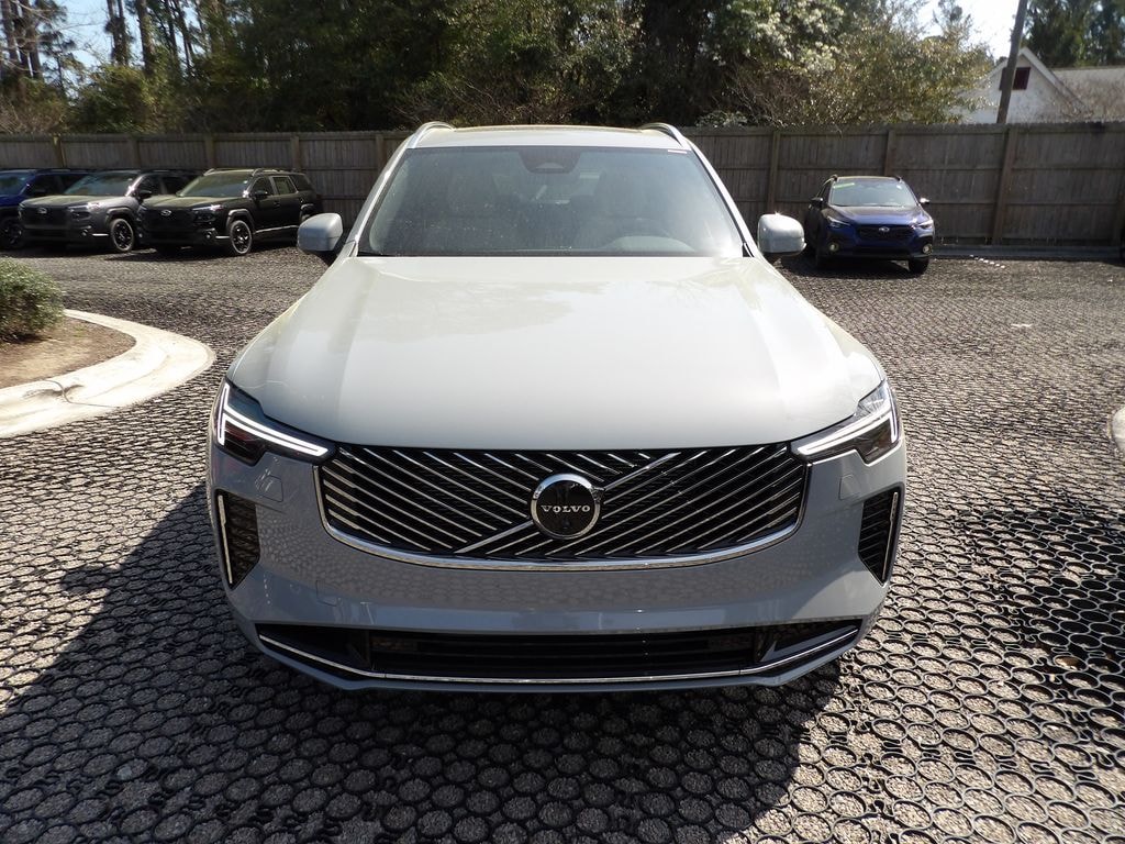 New 2026 Volvo XC90 plug-in hybrid T8 Plus 7-Seater SUV