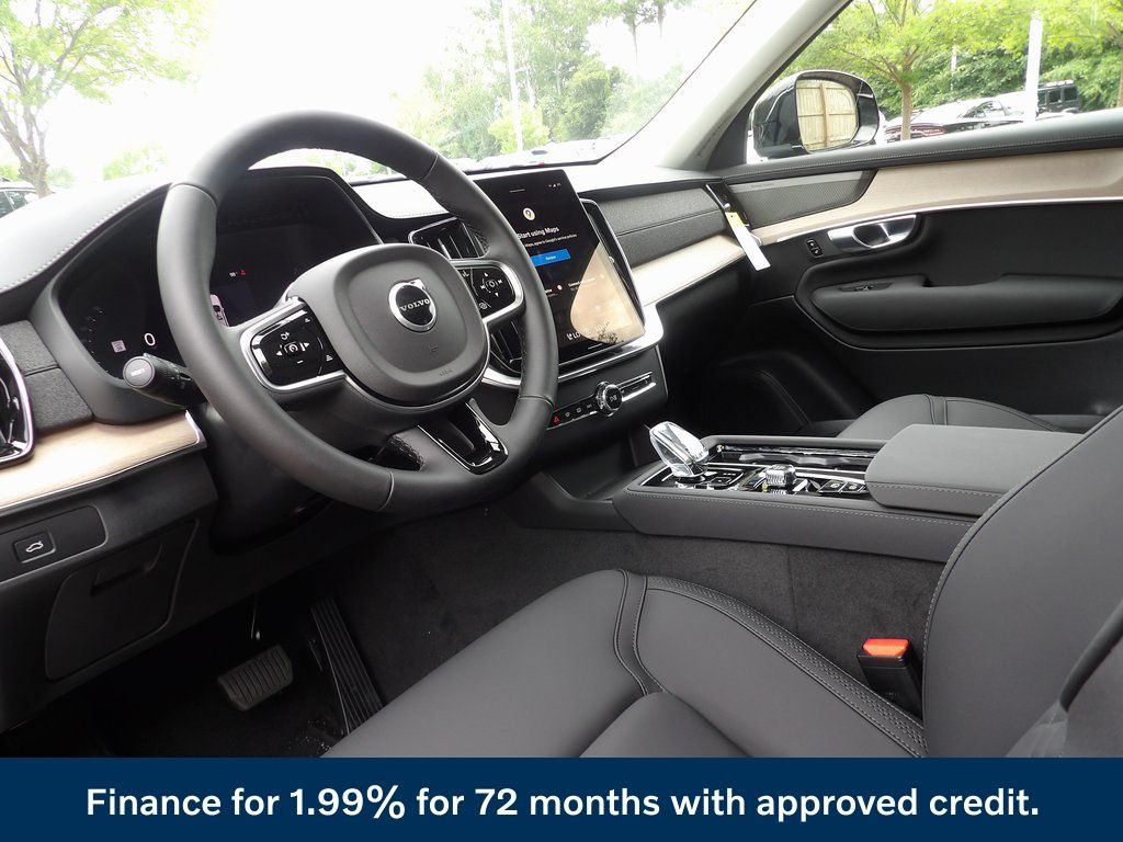 2026 Volvo XC90 Plus - Photo 9
