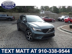 2026 Volvo XC40 B5 Core AWD SUV