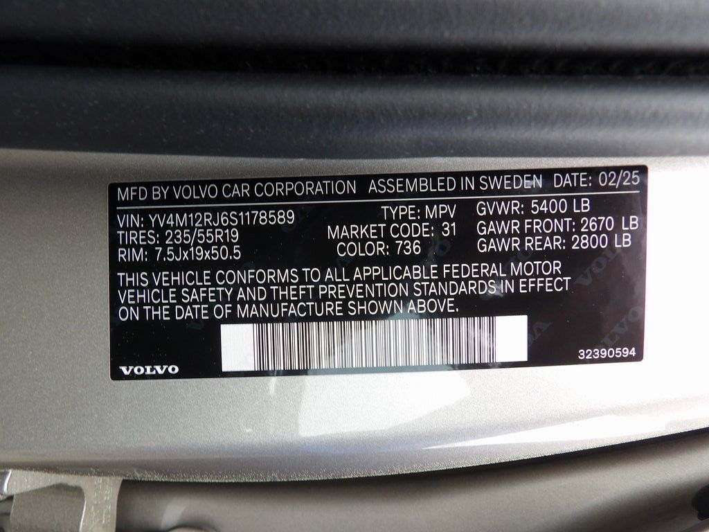 2025 Volvo XC60 Core - Photo 28