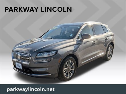2023 Lincoln Nautilus Standard SUV
