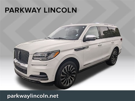 2022 Lincoln Navigator Black Label SUV