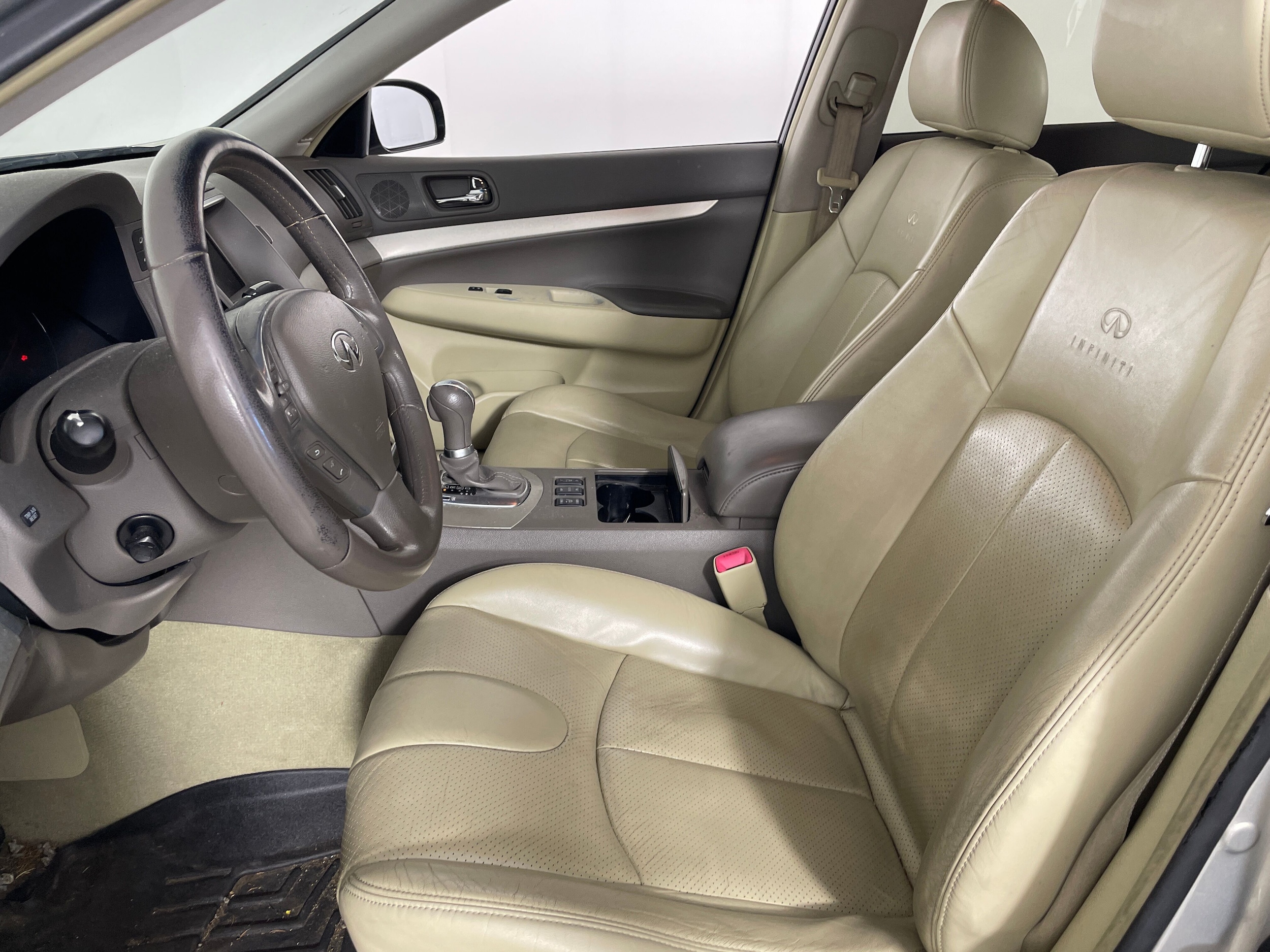 Used 2008 INFINITI G 35 with VIN JNKBV61F08M266301 for sale in Bremerton, WA