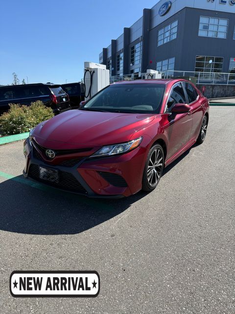 2018 Toyota Camry 2.5 Auto SE's photo