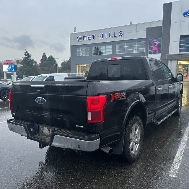 2019 Ford F-150 Lariat photo 2