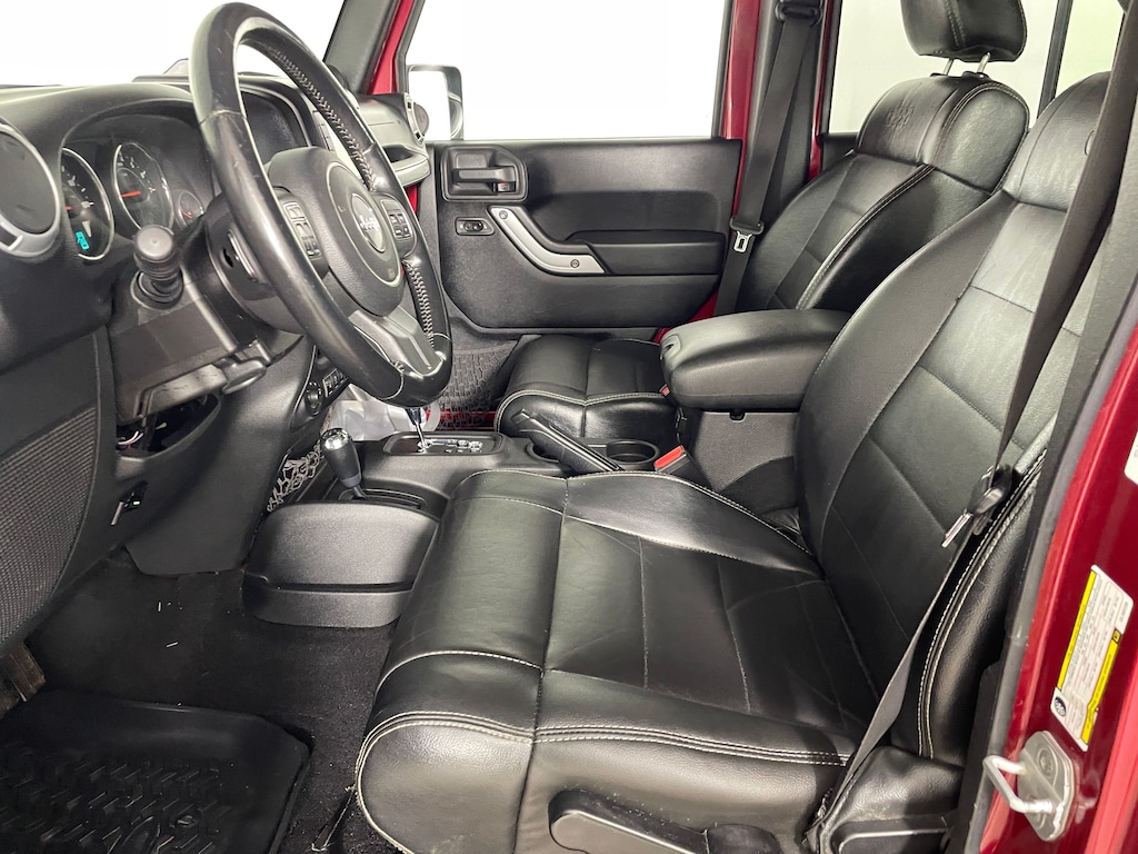 Used 2012 Jeep Wrangler Unlimited Unlimited Sahara SUV