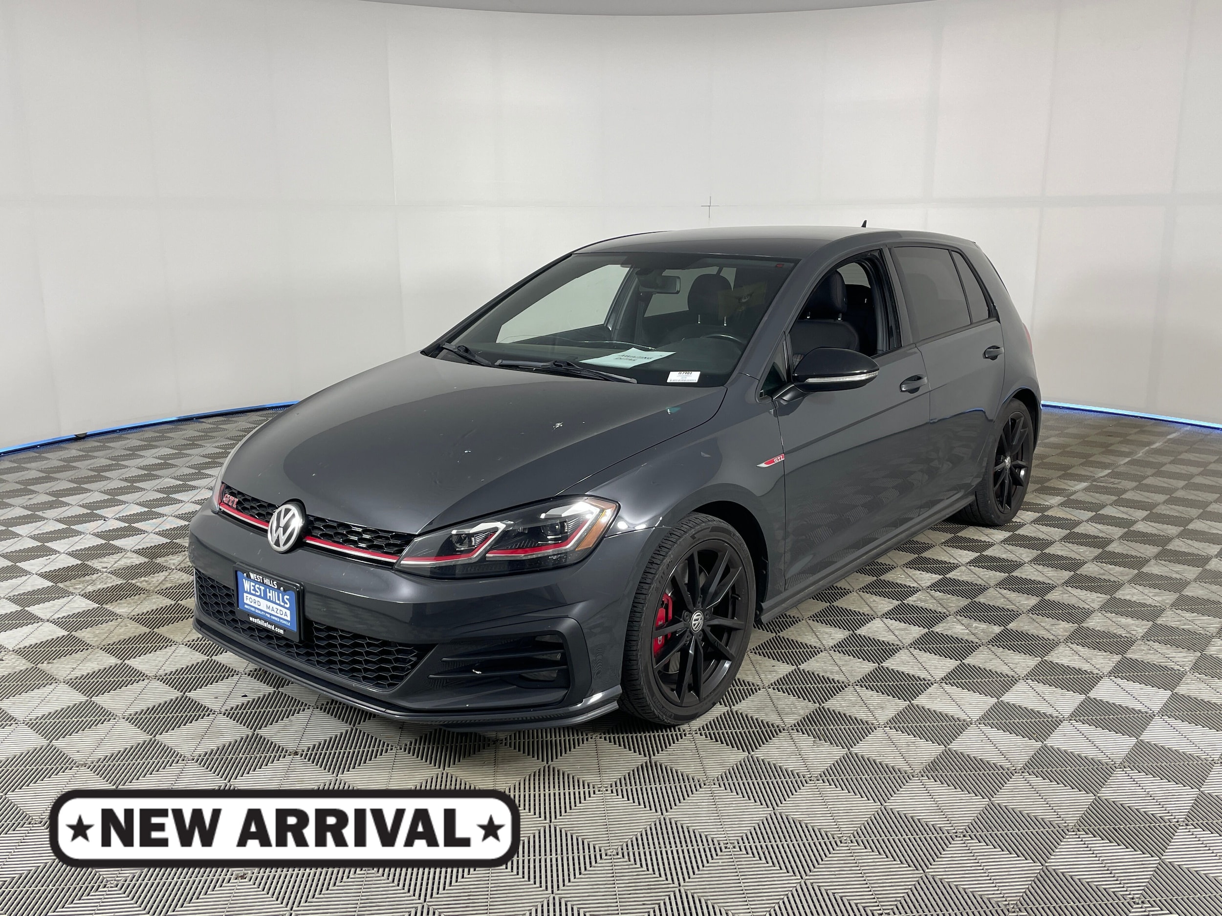 2019 Volkswagen Golf GTI 2.0T Rabbit Edition 4-door's photo