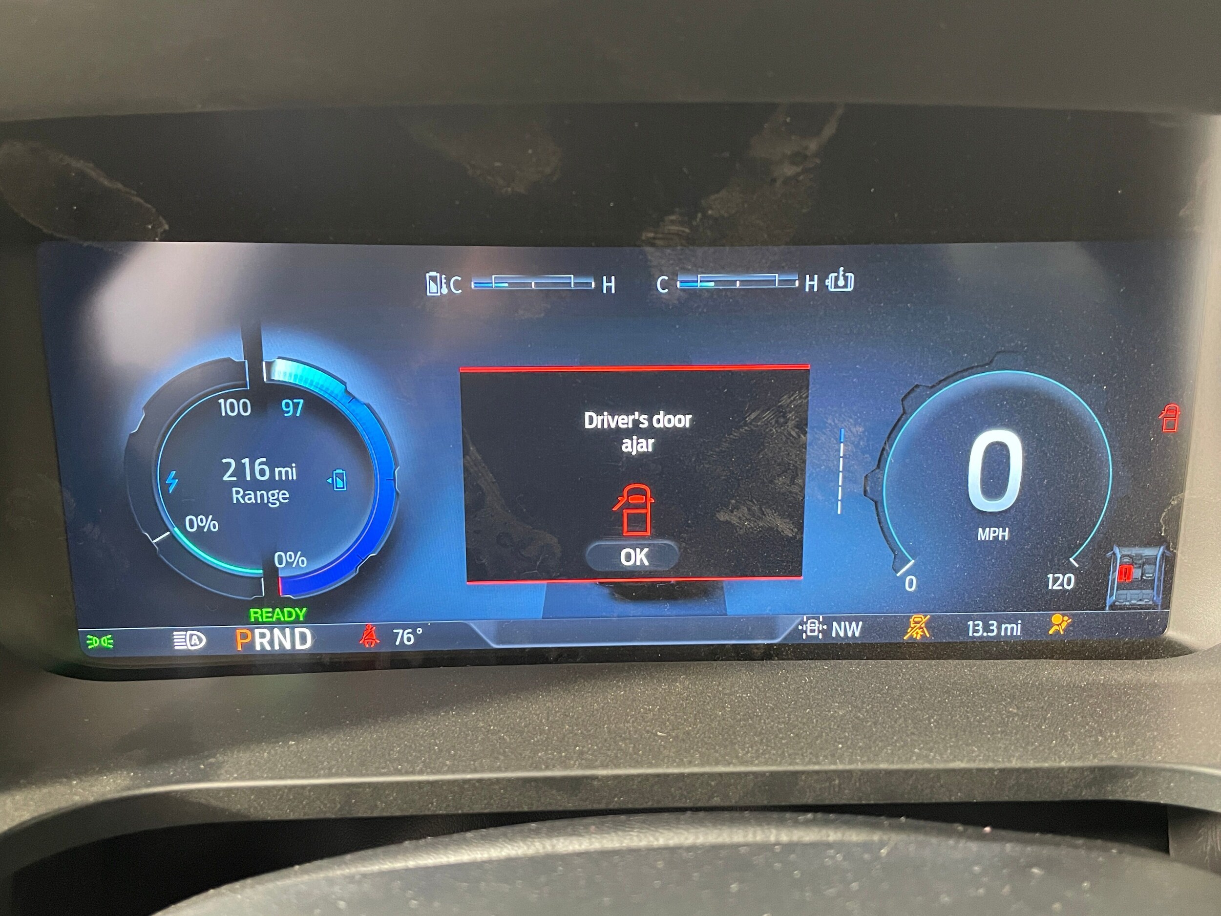 2025 Ford F-150 Lightning XLT photo 2