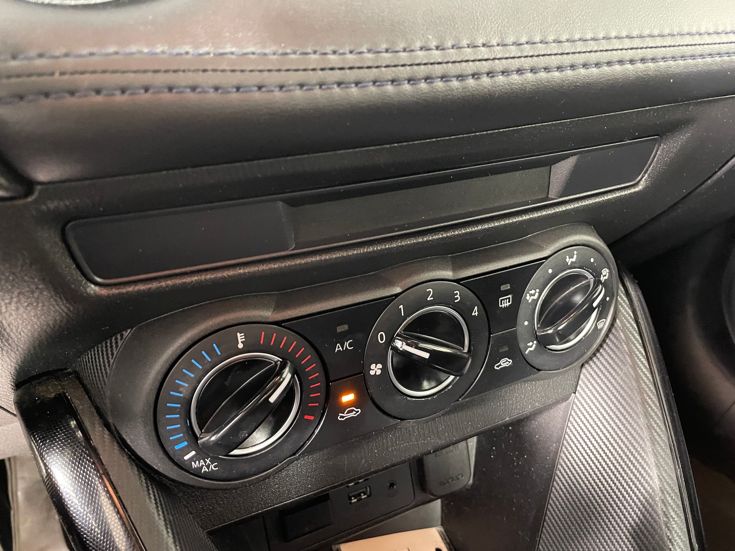 2016 Scion iA Base photo 3