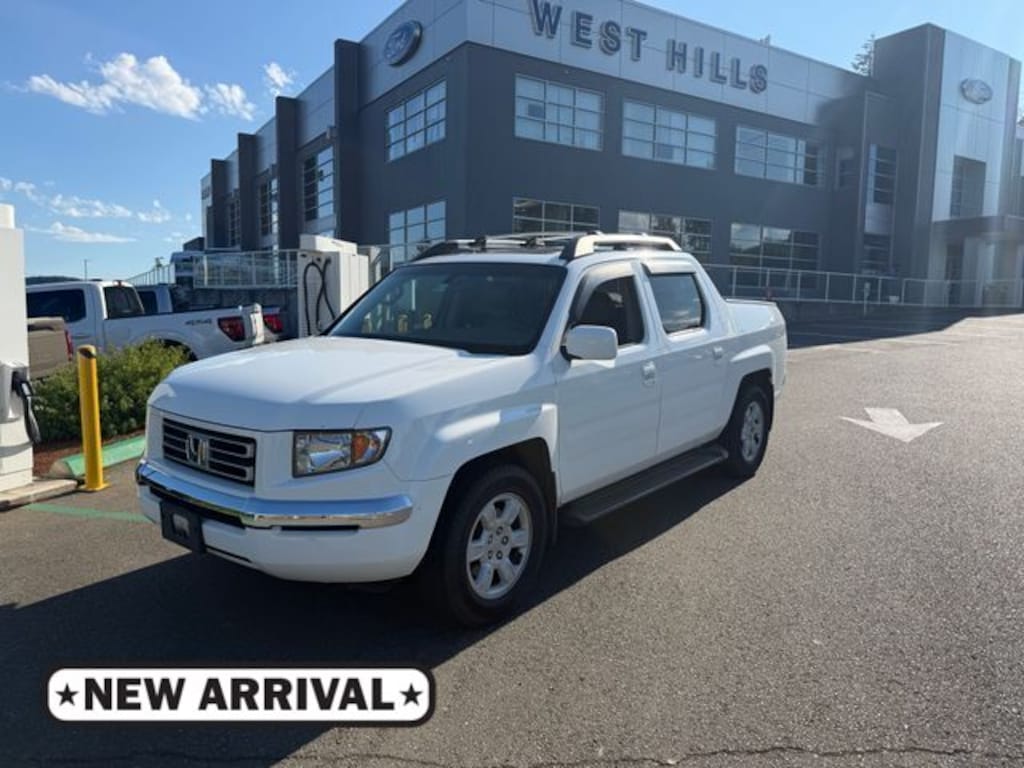 Used 2006 Honda Ridgeline RTL Truck Standard Cab
