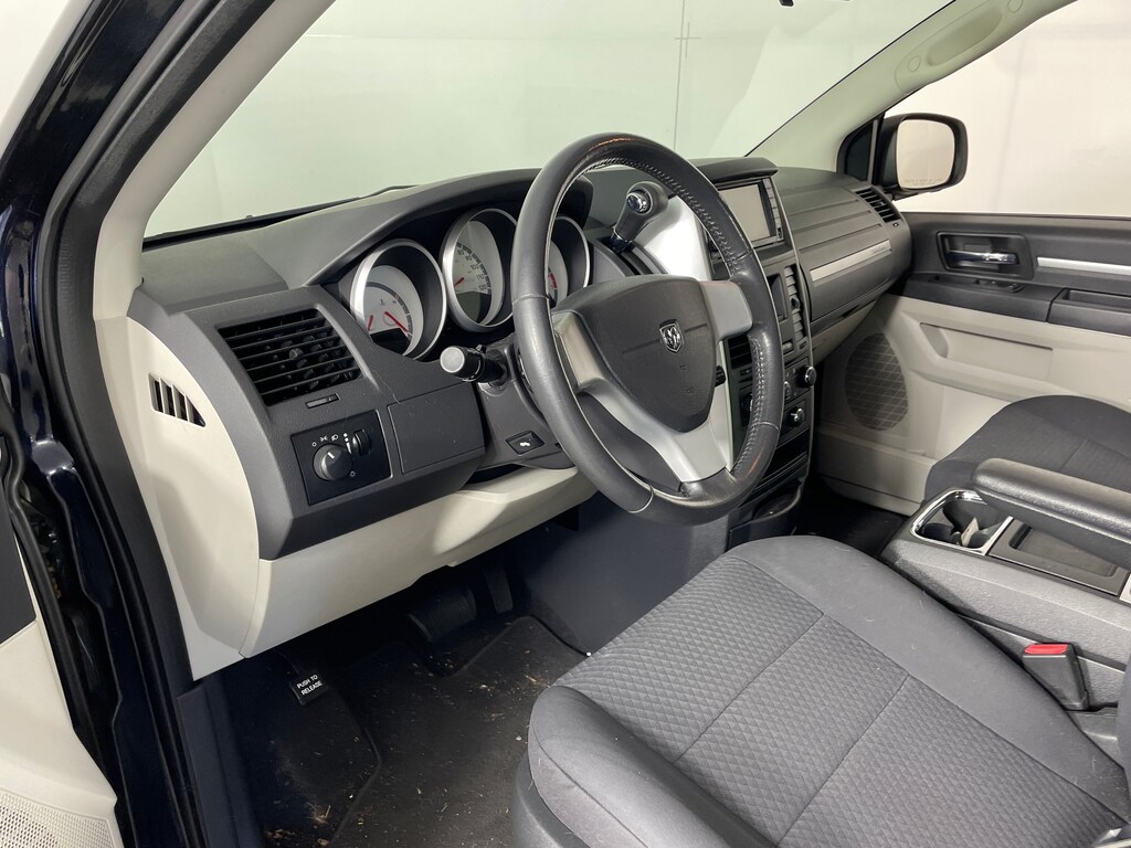 Used 2010 Dodge Grand Caravan Hero Van