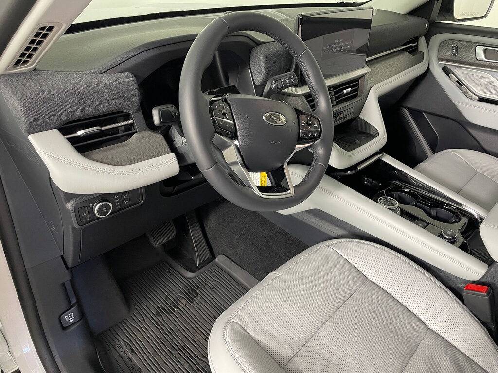 New 2025 Ford Explorer Platinum SUV