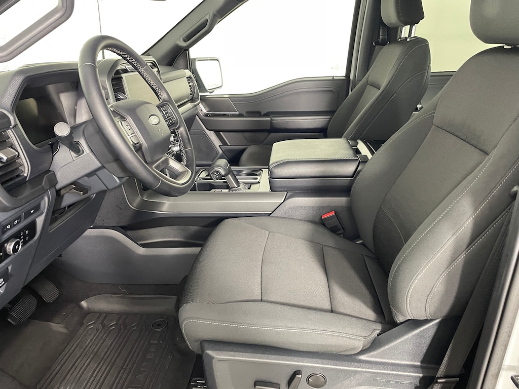 Used 2024 Ford F-150 XLT Truck SuperCrew Cab