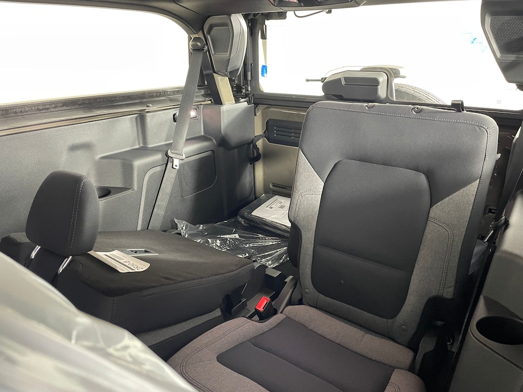 New 2025 Ford Bronco Base SUV