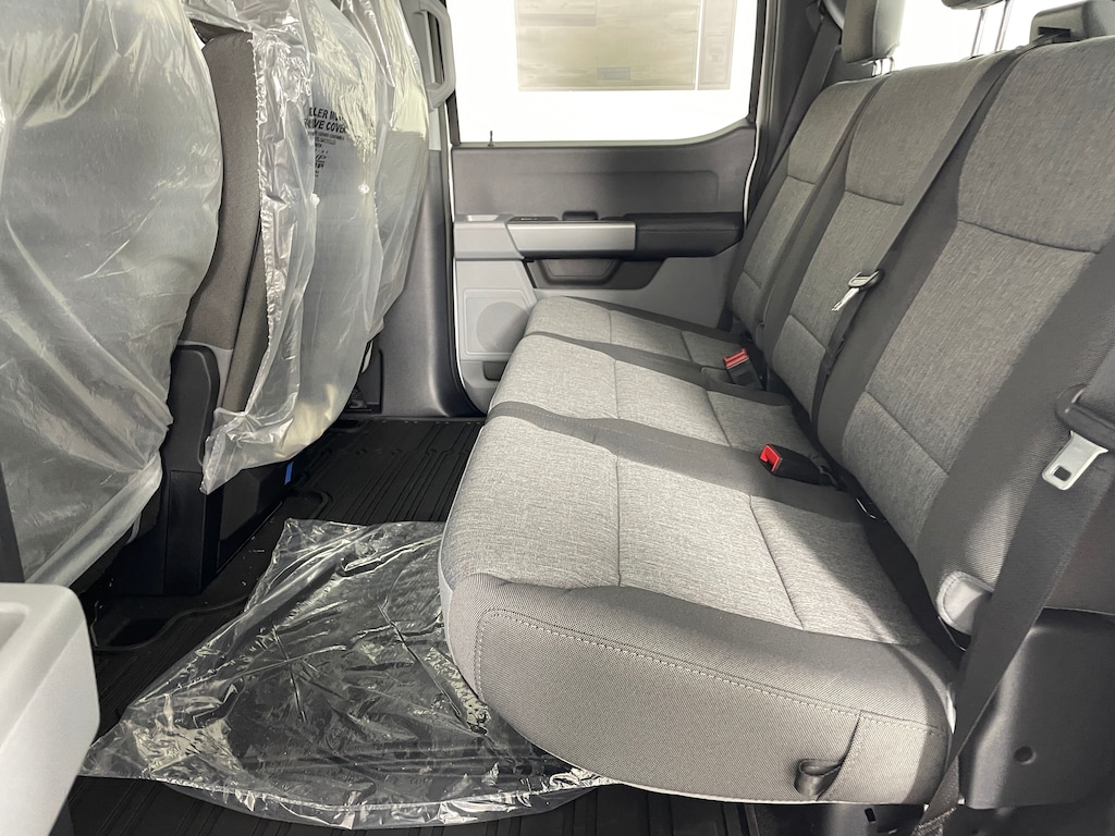 New 2026 Ford F-350 XL Truck Crew Cab