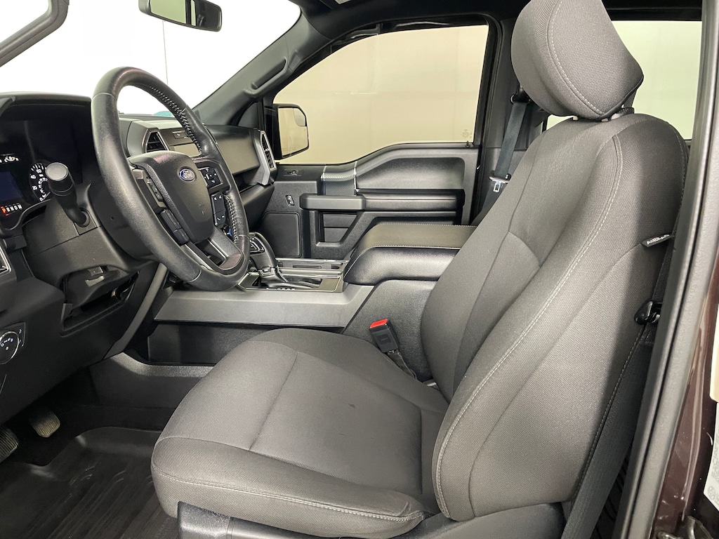 Used 2019 Ford F-150 XLT Truck SuperCrew Cab