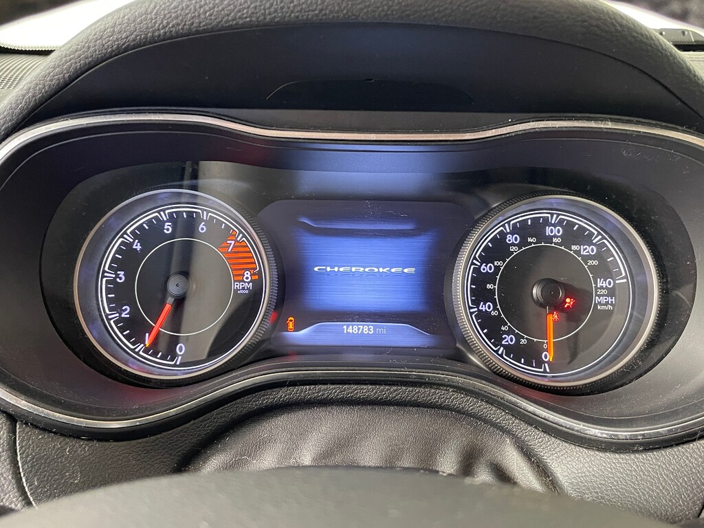 Used 2019 Jeep Cherokee Limited SUV