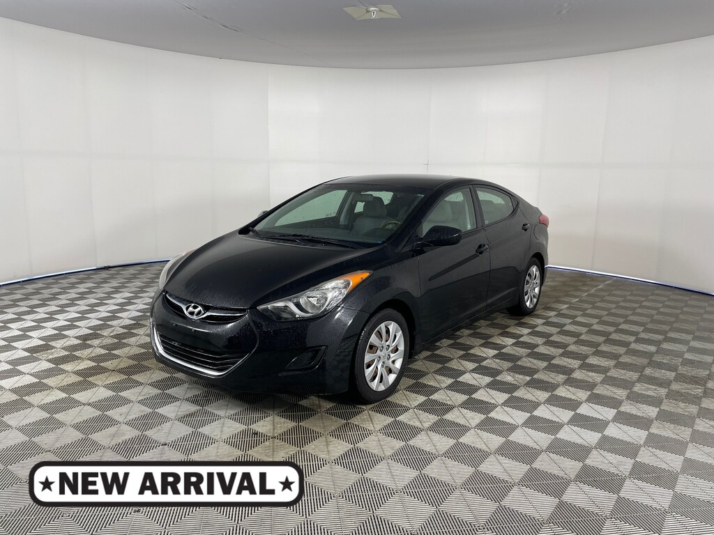 Used 2012 Hyundai Elantra GLS Sedan