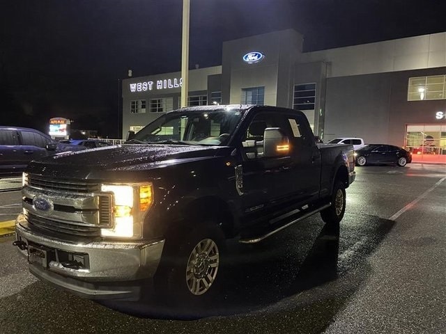 2017 Ford F-350 Super Duty XLT