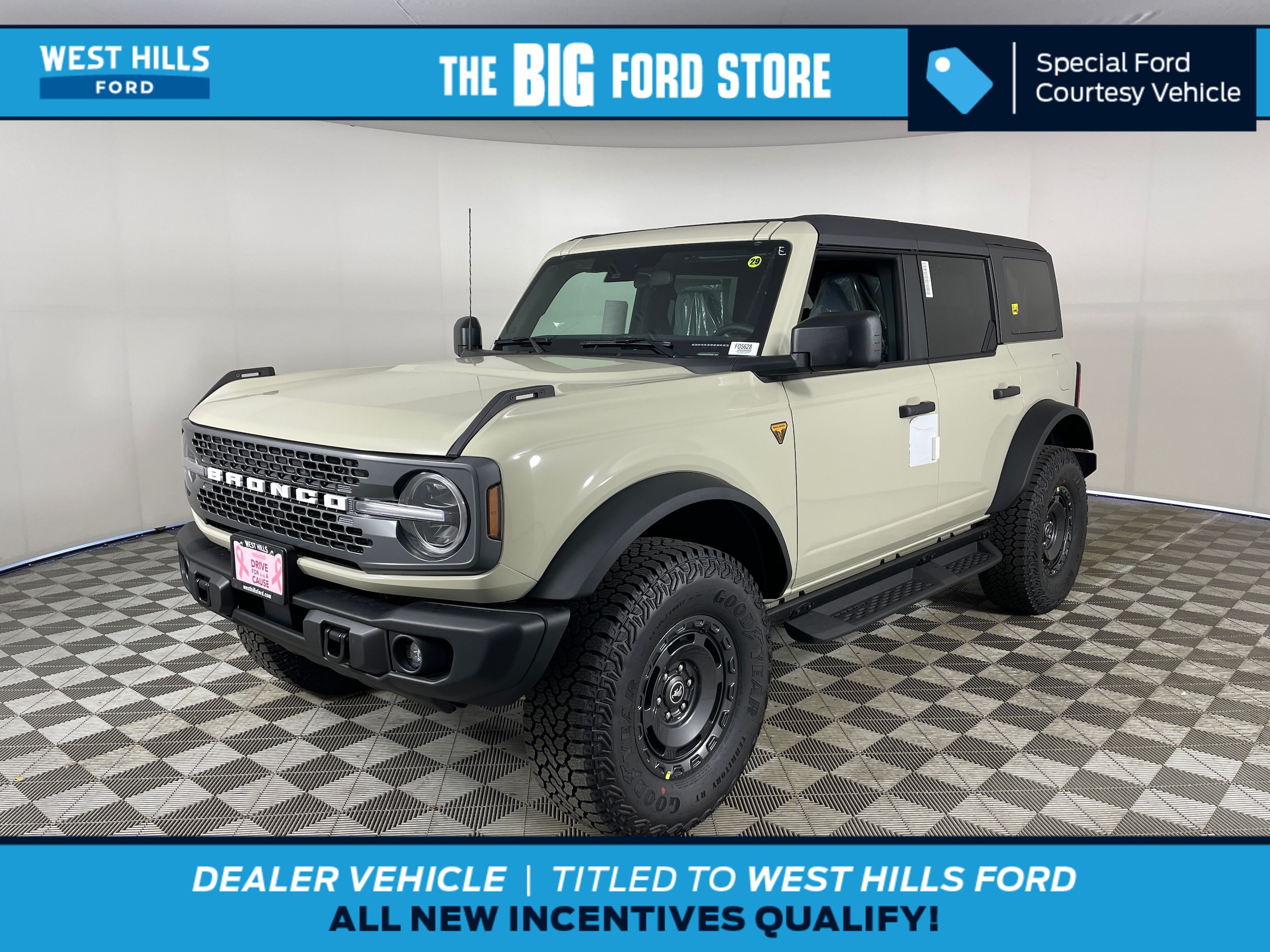 2025 Ford Bronco Badlands 4x4's photo