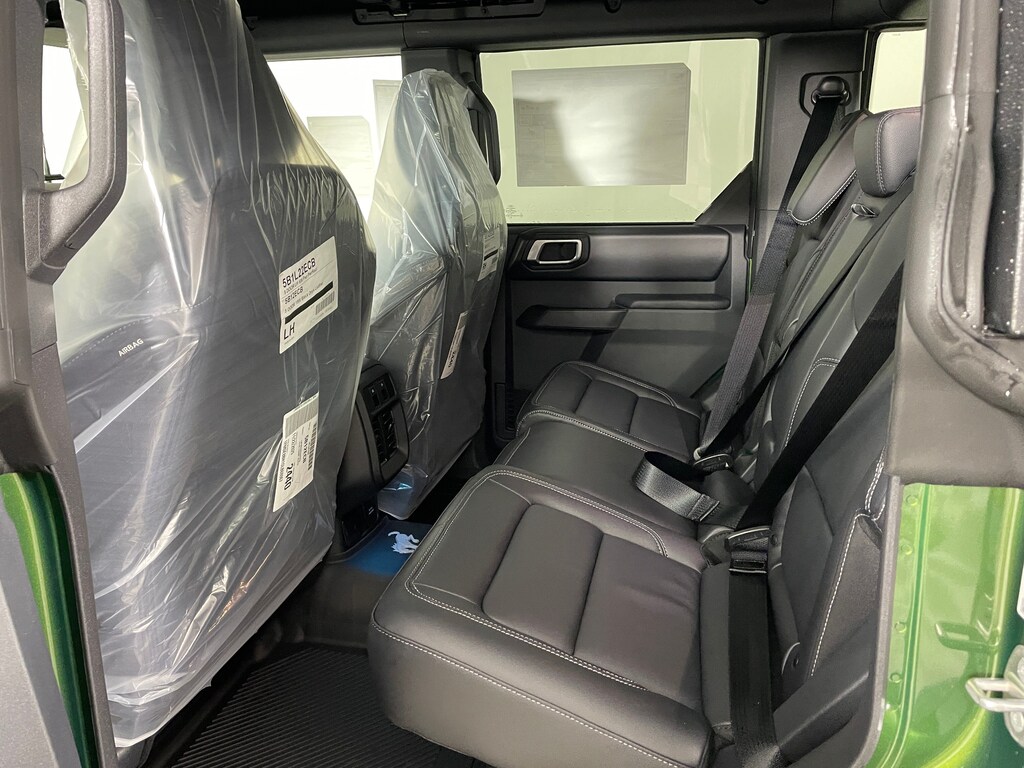 New 2025 Ford Bronco Outer Banks SUV