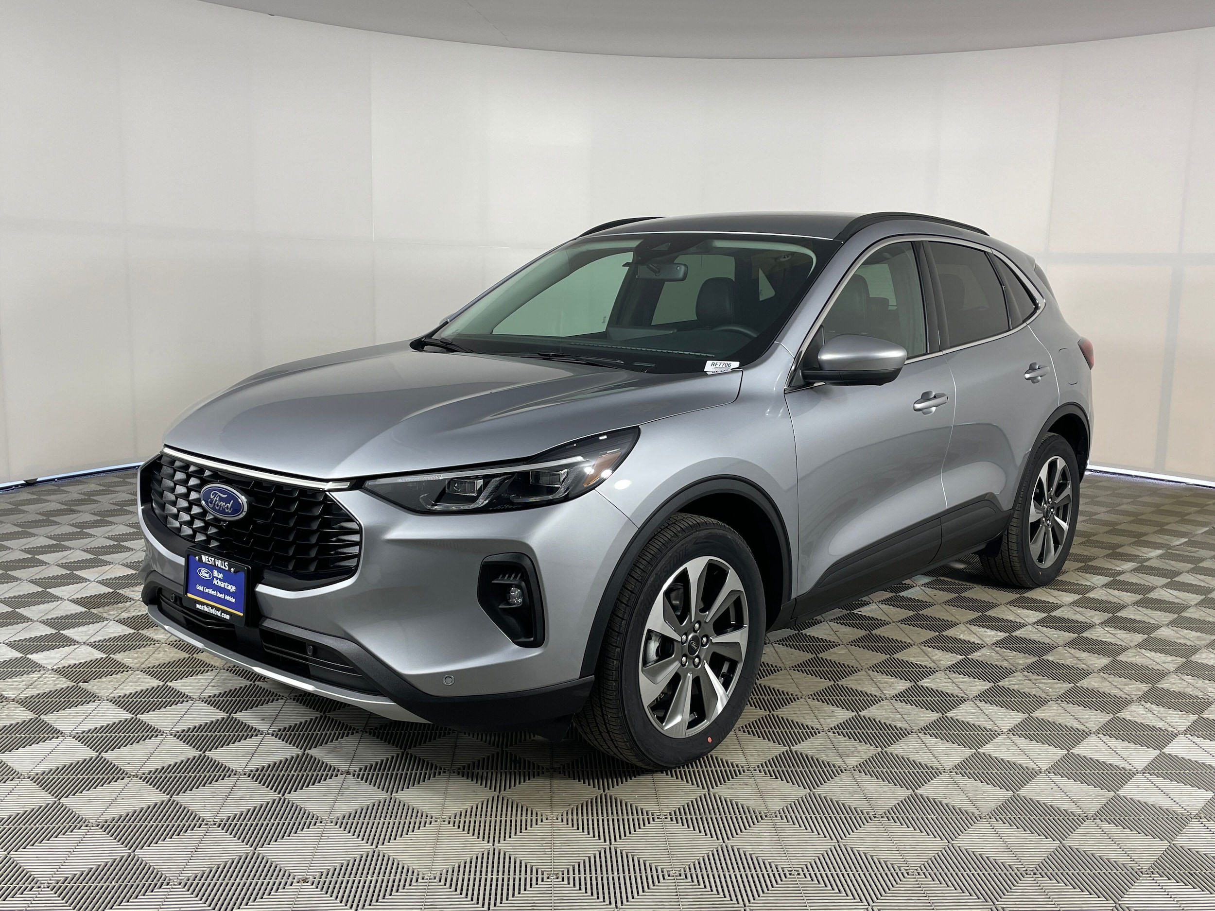 2024 Ford Escape Platinum