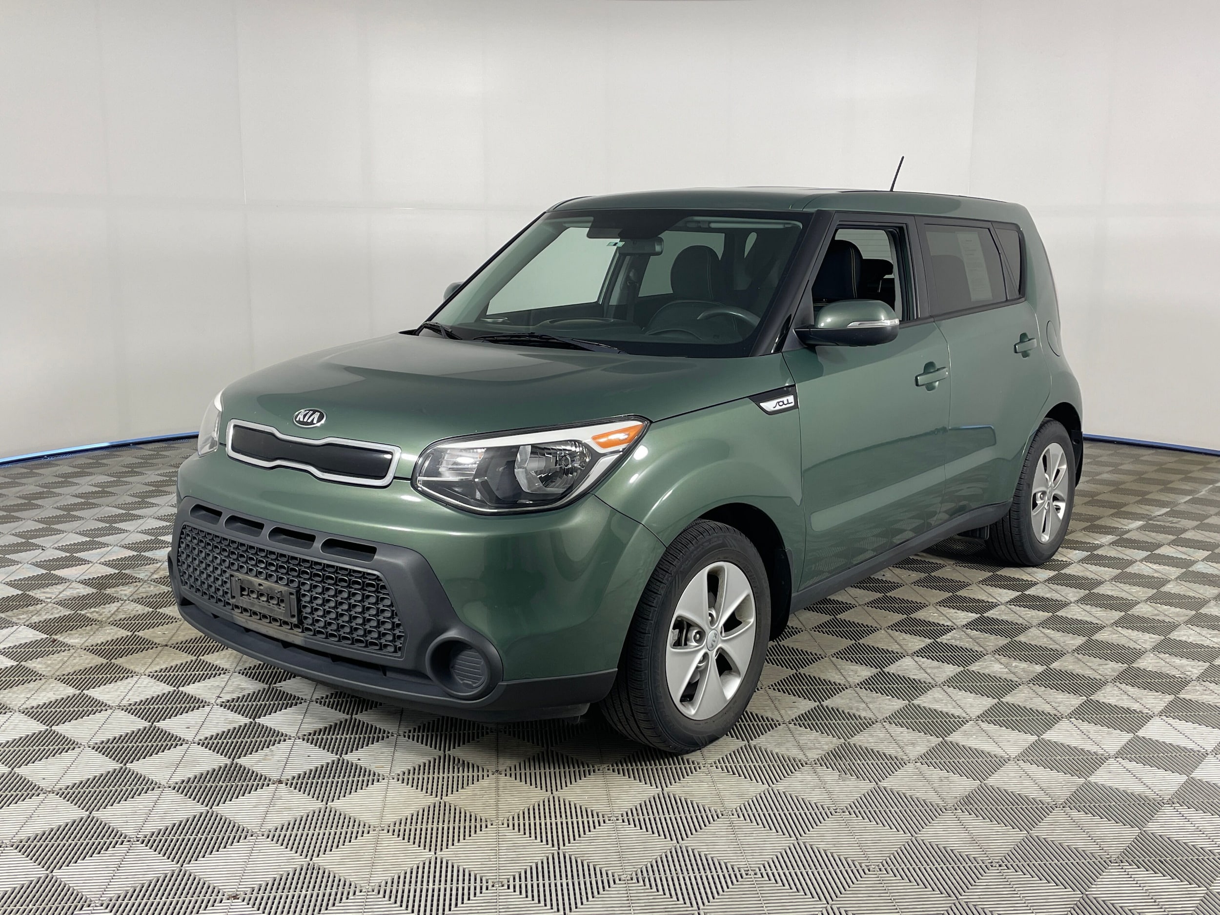 2014 Kia Soul 2.0L + AT 5-Door's photo