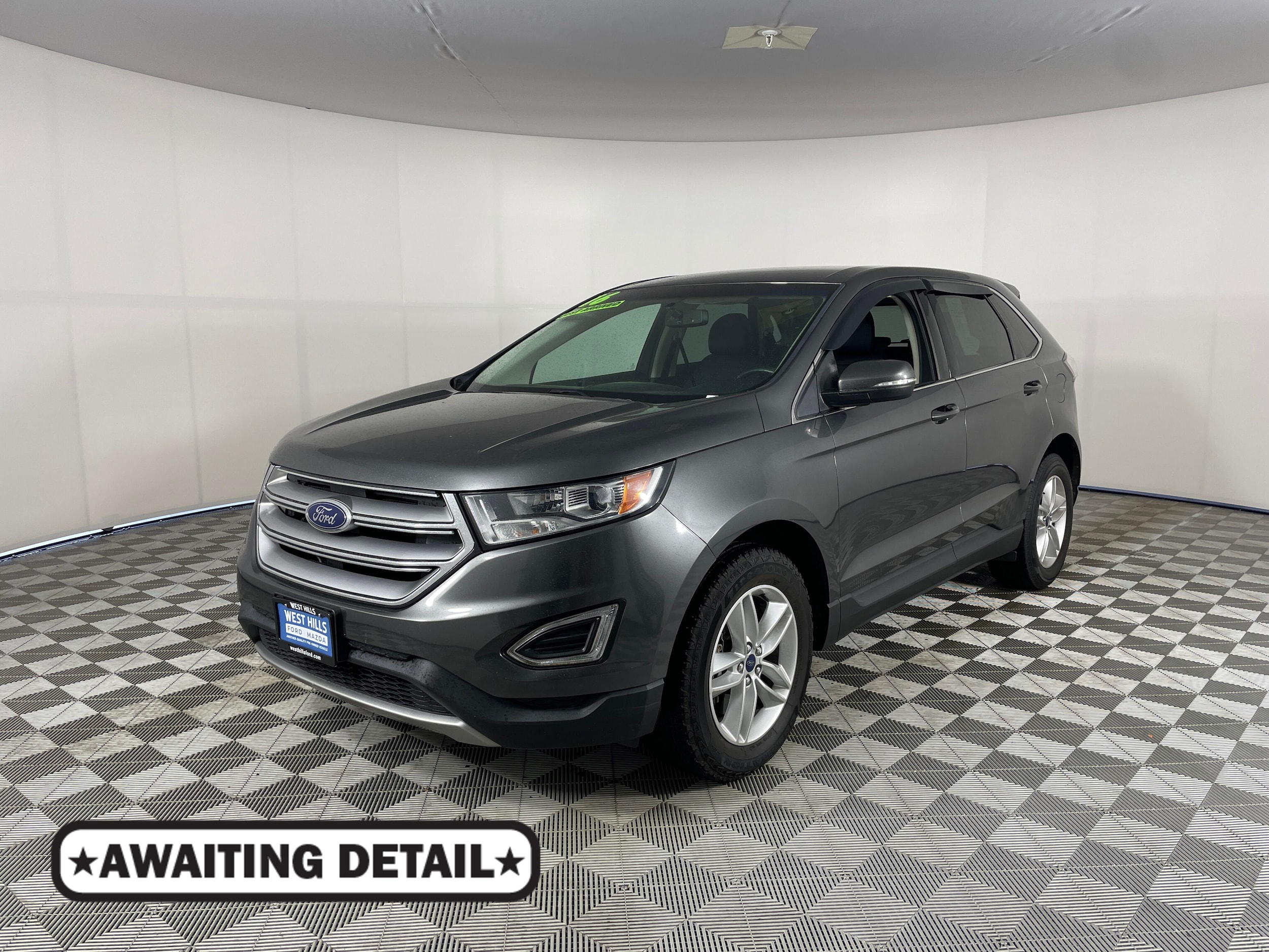 2016 Ford Edge