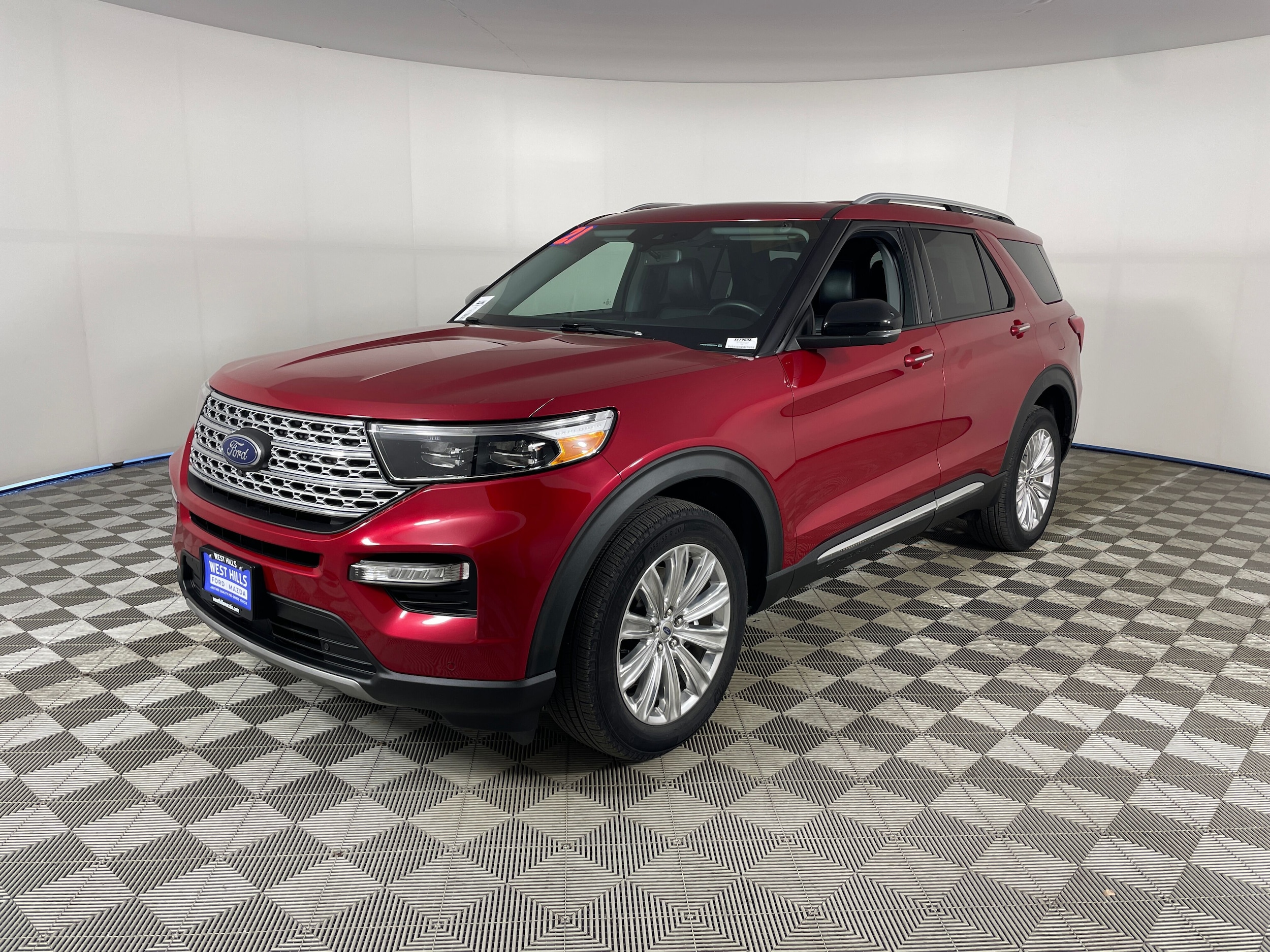 2021 Ford Explorer Limited HEV 4WD's photo