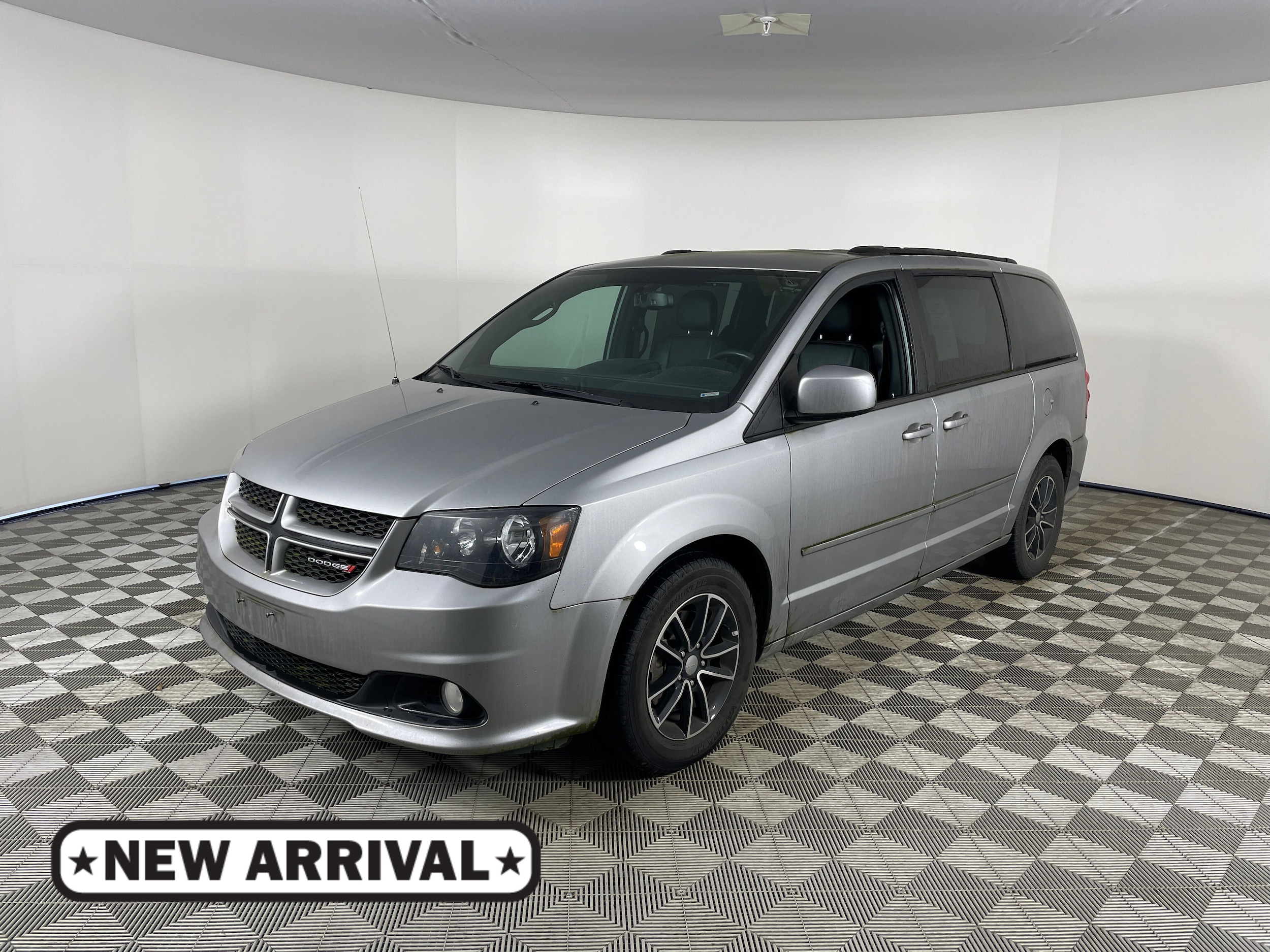 2017 Dodge Grand Caravan GT's photo