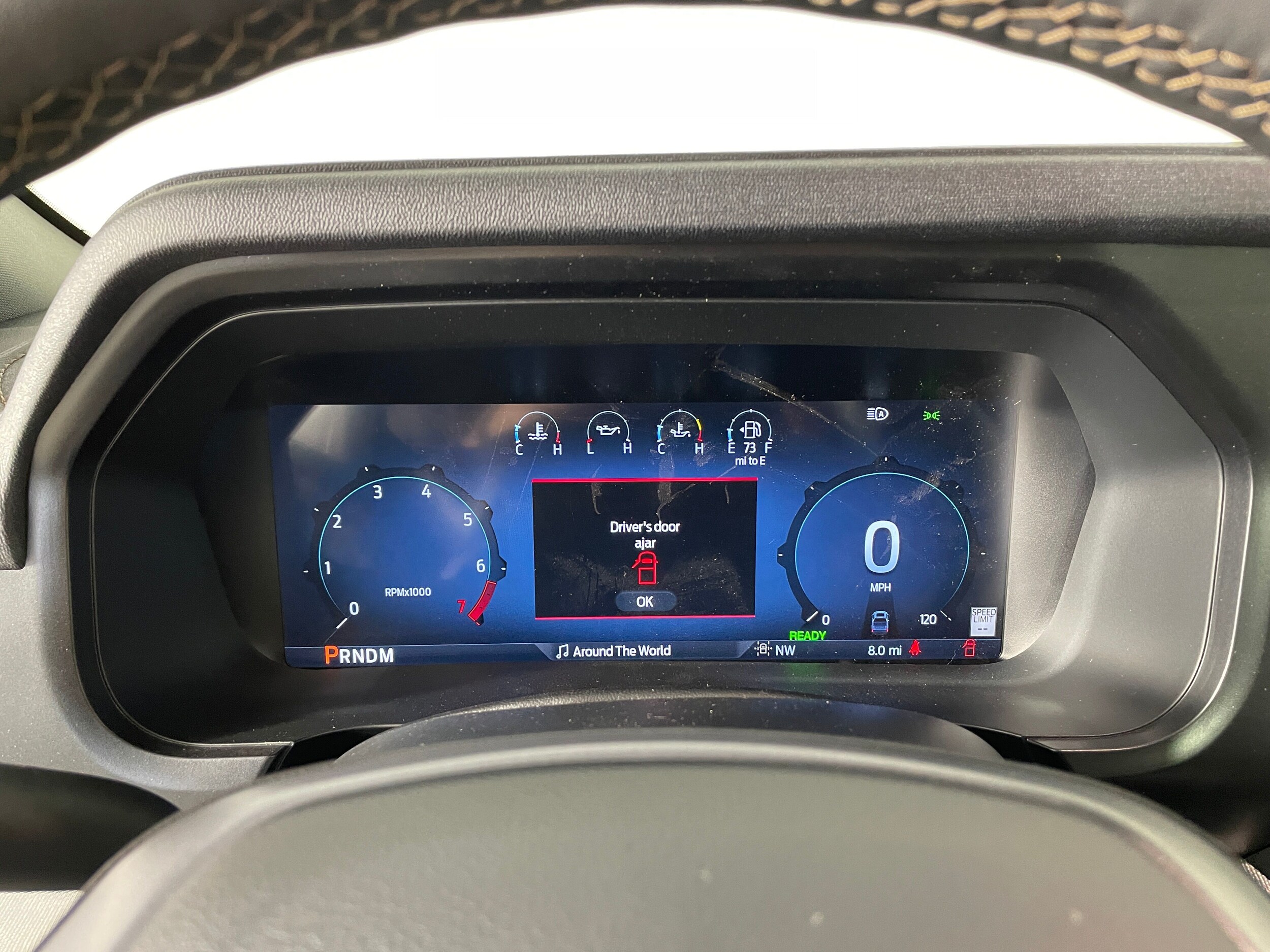 2025 Ford F-150 Lariat photo 3