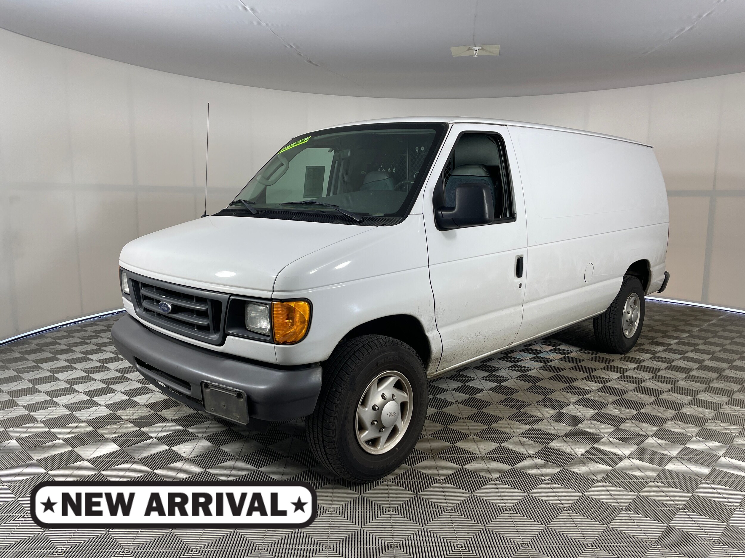 2007 Ford Econoline Van Commercial