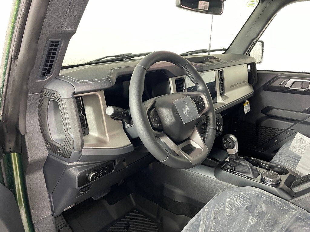 New 2025 Ford Bronco Outer Banks SUV