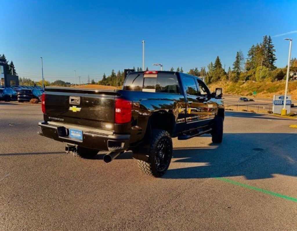 Used 2018 Chevrolet Silverado 2500HD LTZ Truck Crew Cab