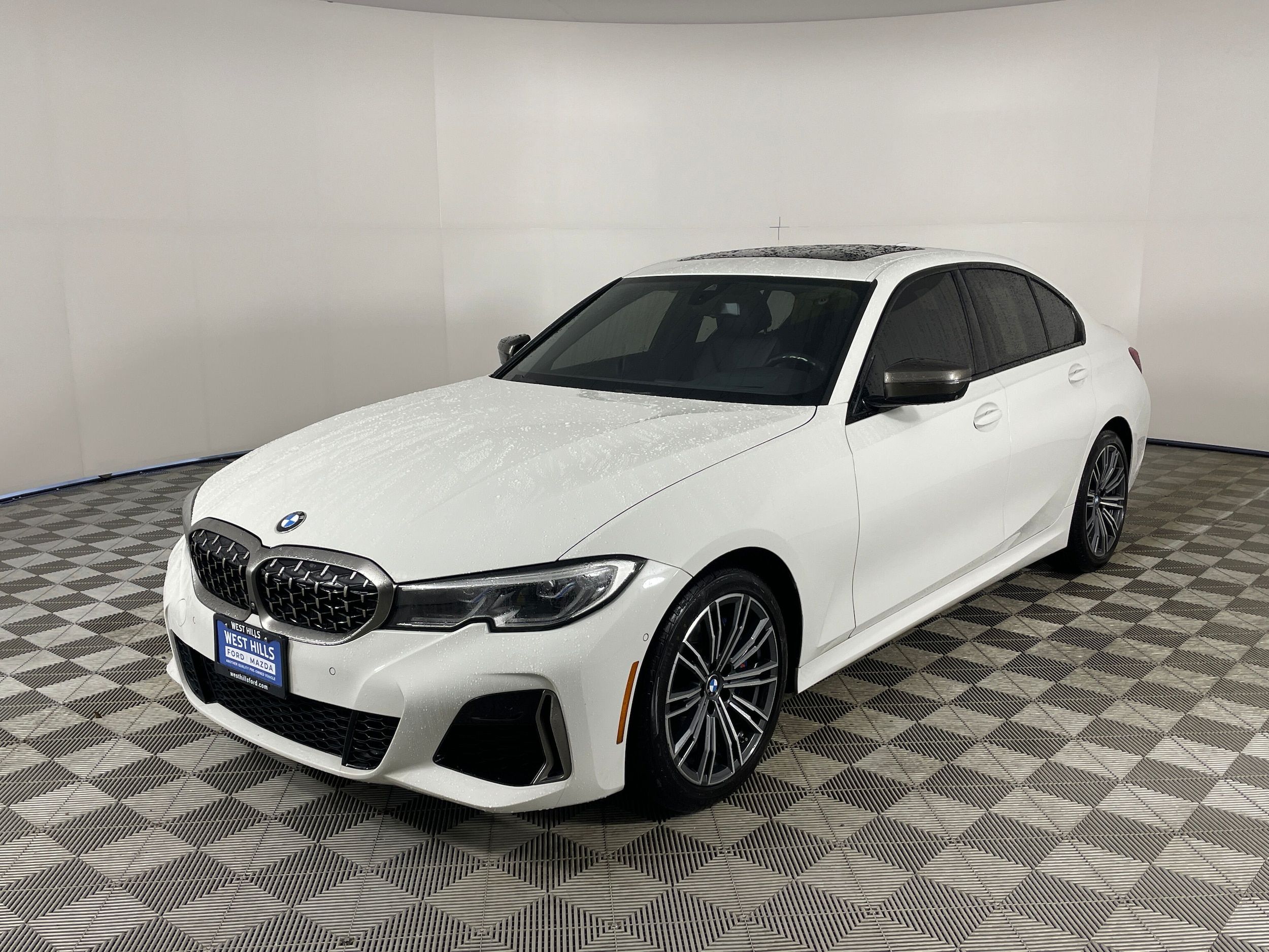 2020 BMW 3 Series M340i's photo