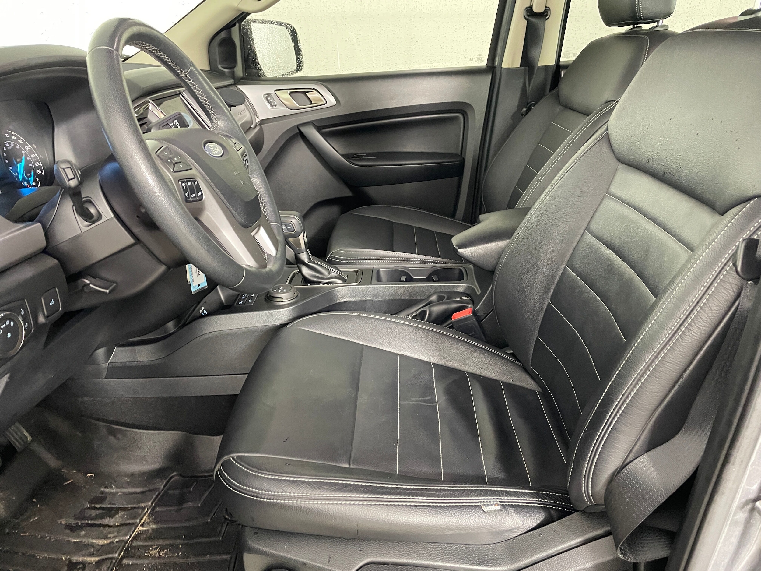 2022 Ford Ranger XLT photo 2