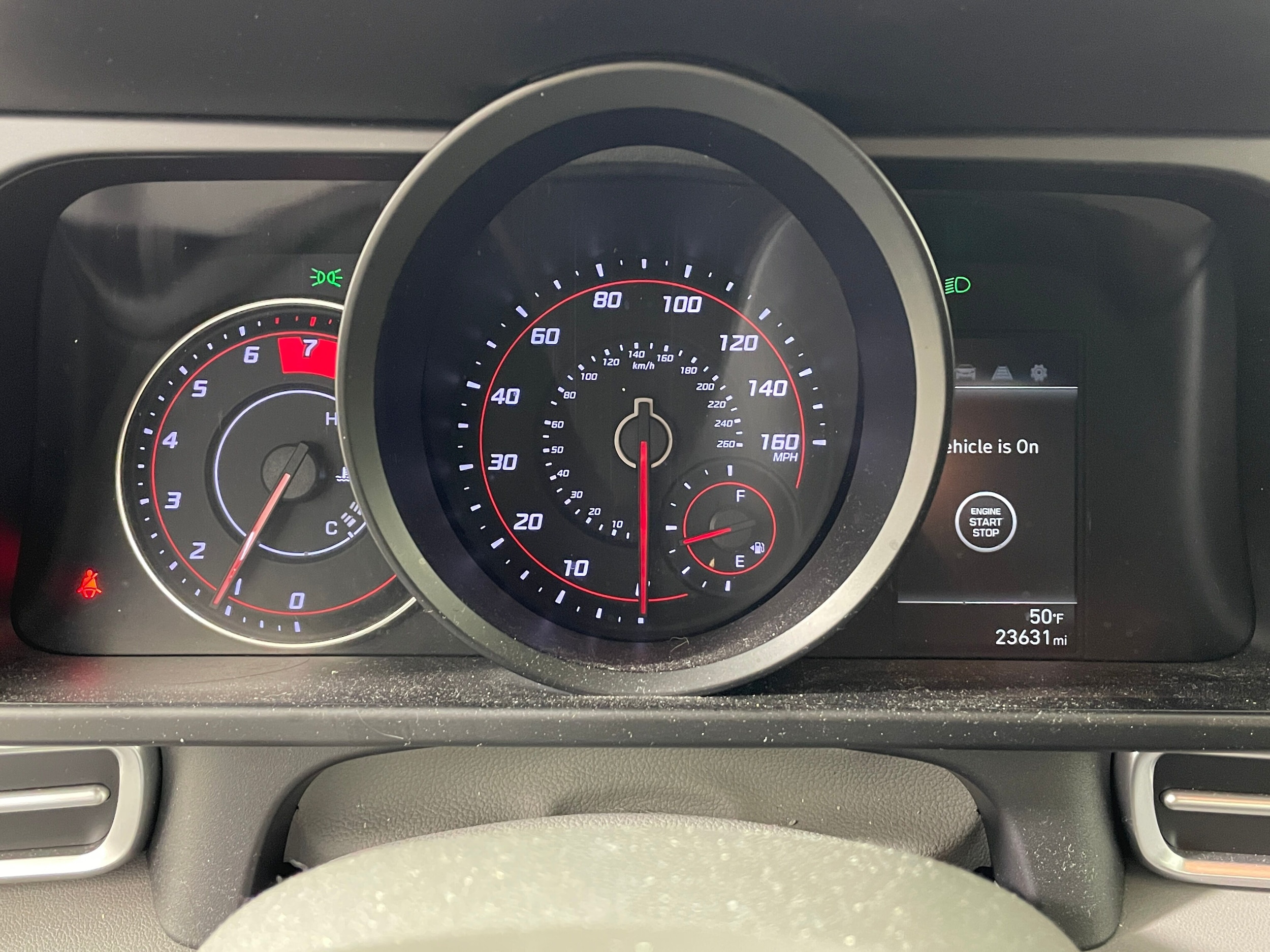 2023 Hyundai Elantra SEL photo 5