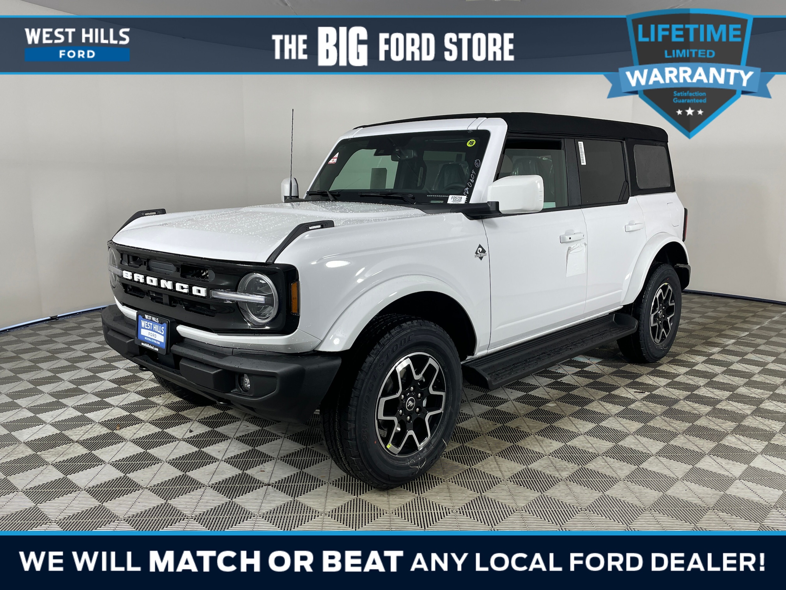 2025 Ford Bronco 4-Door Outer Banks's photo